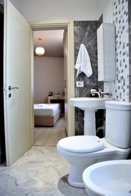 Veliera - STD SNGL room 3.jpg